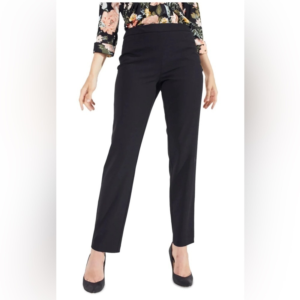 Roz & Ali Black Pull On Secret Agent Flat Front Pants Multiple Sizes